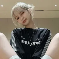 Chaewon's profile picture